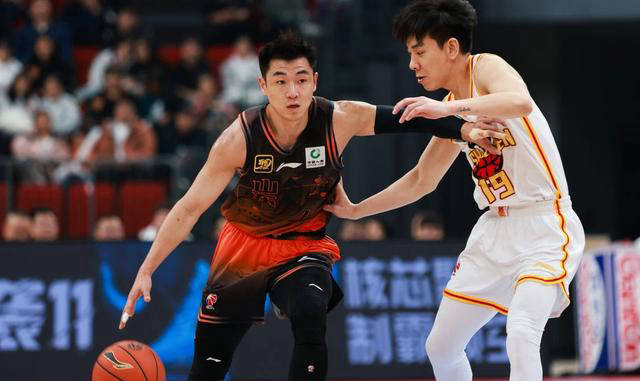 爱游戏官方网站包含皇家马德里赛后再遭质疑德布劳内关键时刻逆转，网友：深圳男篮主帅复盘备战NBA总决赛的词条