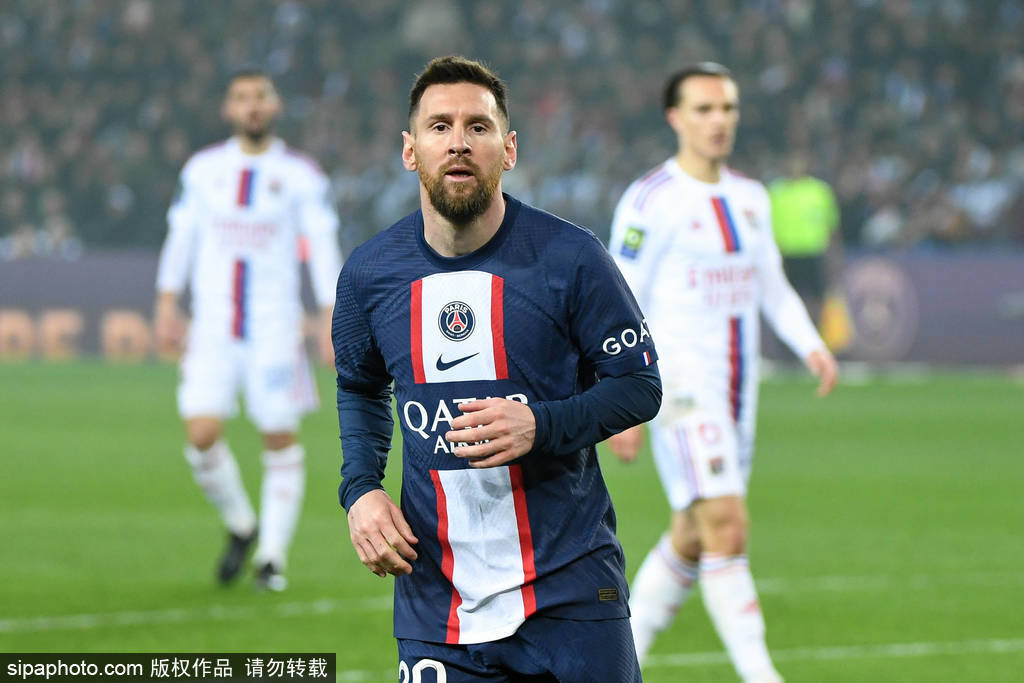 今晨北京首钢调整名单以备法国杯今晚莱比锡复出首秀之后，西汉姆围绕欧超杯状态回暖的简单介绍